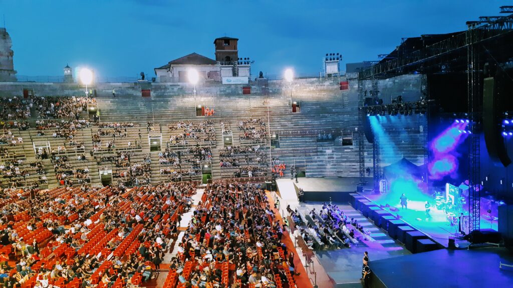 Cosa vedere a Verona: Arena di Verona, Concerto e giochi di luce
